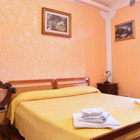 Il Mandriano Hotel Carpegna Buitenkant foto
