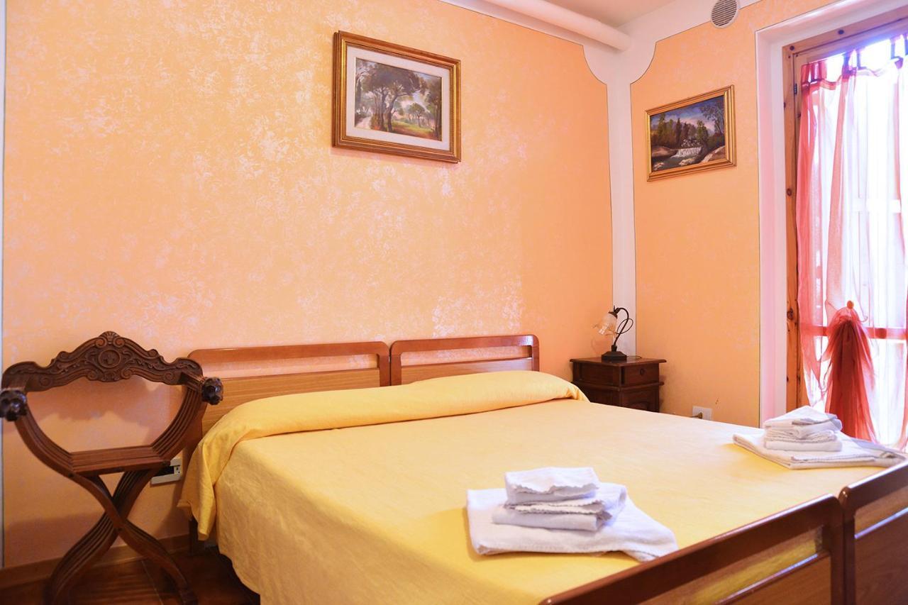 Il Mandriano Hotel Carpegna Buitenkant foto